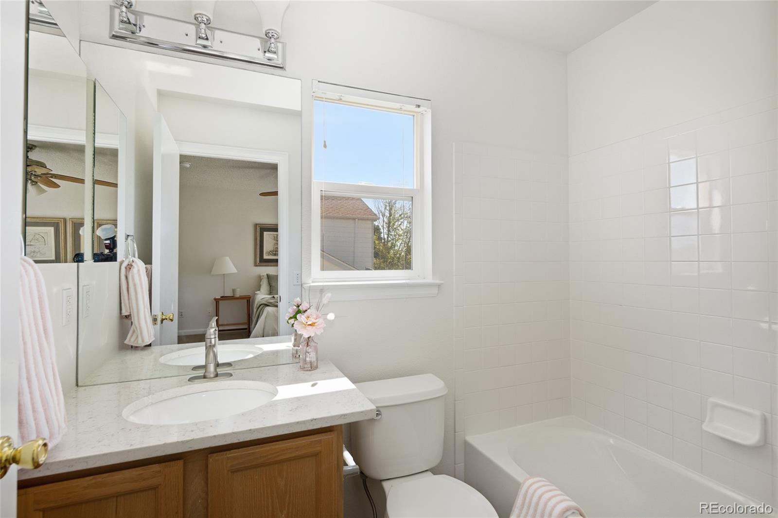 3528 South Ceylon Way Aurora, CO 80013 - Photo 25 of 38