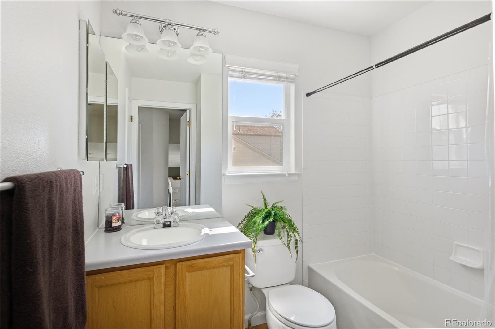 3528 South Ceylon Way Aurora, CO 80013 - Photo 26 of 38