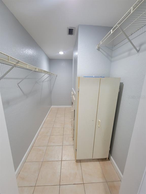 11633 Fox Run Port Richey, FL 34668 - Photo 15 of 33 a view of a hallway