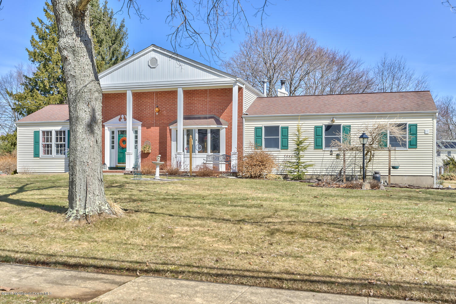 40 Randolph Road Freehold, NJ 07728 - Photo 1 of 20 40 Randolph Rd Freehold NJ-large-003-Fro