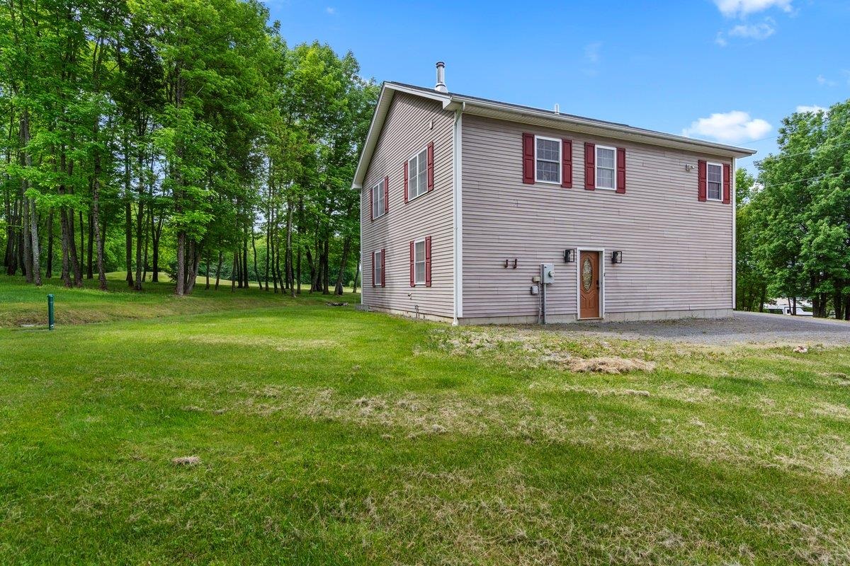 39 Ridgeview Road Fairfax, VT 05454 - Photo 8 of 29