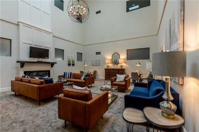 $374,500 | 1 East 3rd Avenue, Unit 302, Rome, GA 30161