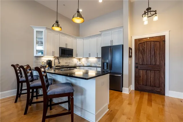 $374,500 | 1 East 3rd Avenue, Unit 302, Rome, GA 30161