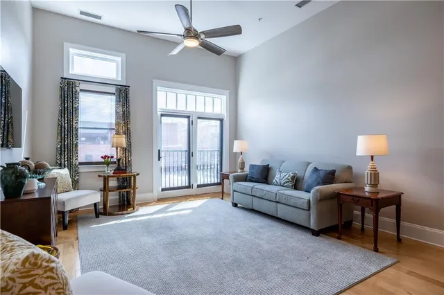 $374,500 | 1 East 3rd Avenue, Unit 302, Rome, GA 30161