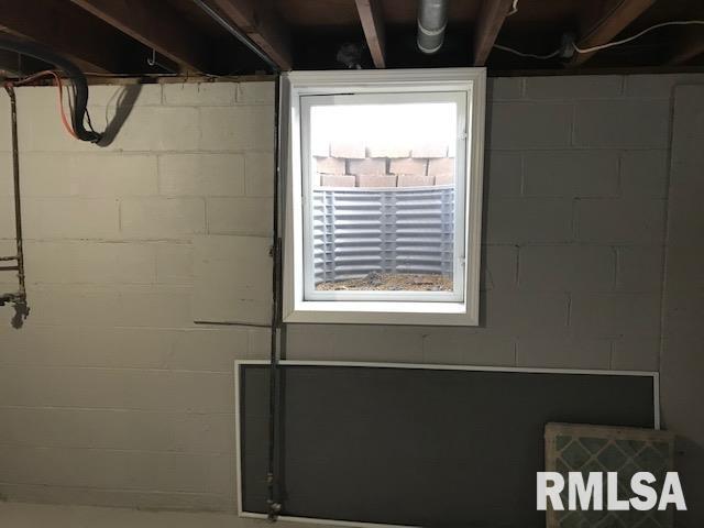 2506 Huntington Road Springfield, IL 62703 - Photo 23 of 27