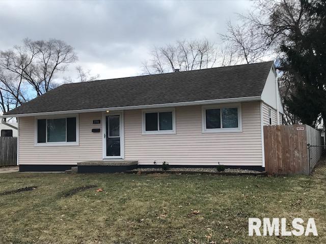 2506 Huntington Road Springfield, IL 62703 - Photo 3 of 27