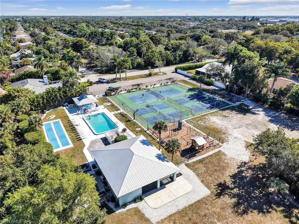 2474 Outrigger Lane Naples, FL 34104 - Photo 38 of 38
