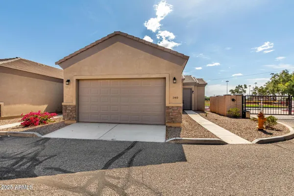 a view of a garage