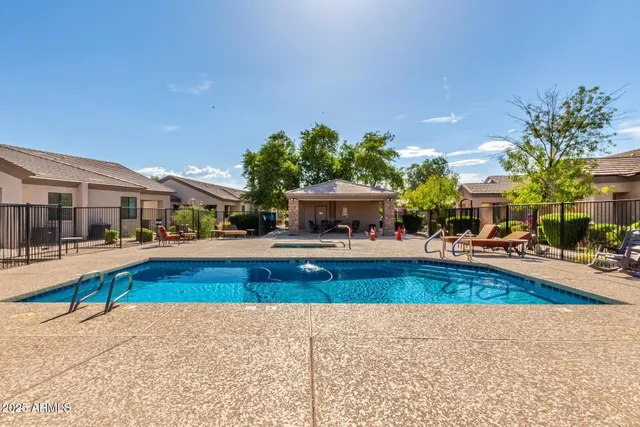 $289,900 | 846 North Pueblo Drive, Unit 140, Casa Grande, AZ 85122