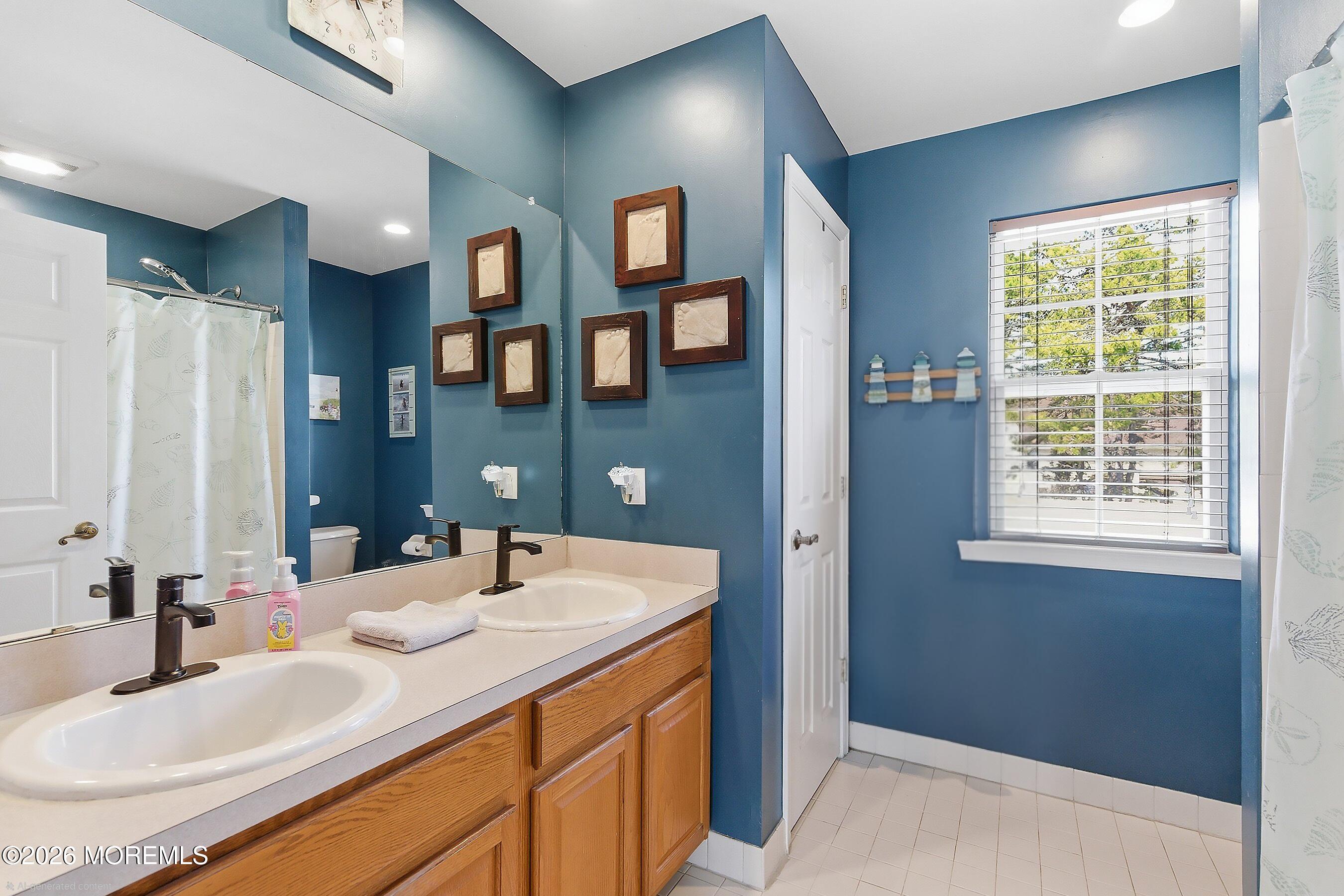 85 Lorelei Drive Howell, NJ 07731 - Photo 24 of 50 29-Bath 2A(1)(1)