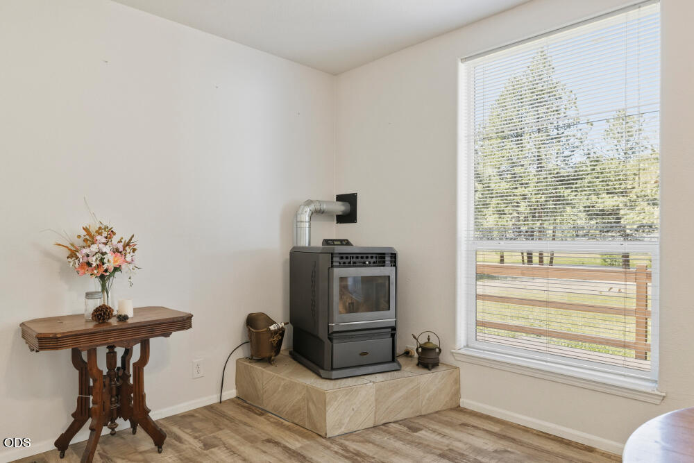 3587 Gold Run Drive Chiloquin, OR 97624 - Photo 22 of 62