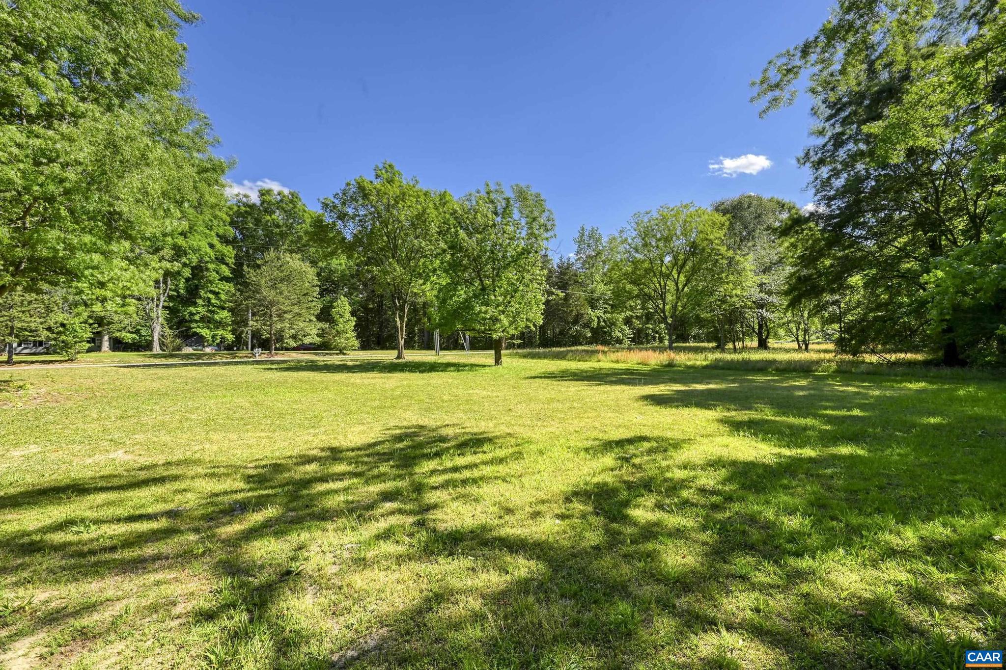 2445 Eastham Road Bumpass, VA 23024 - Photo 4 of 29