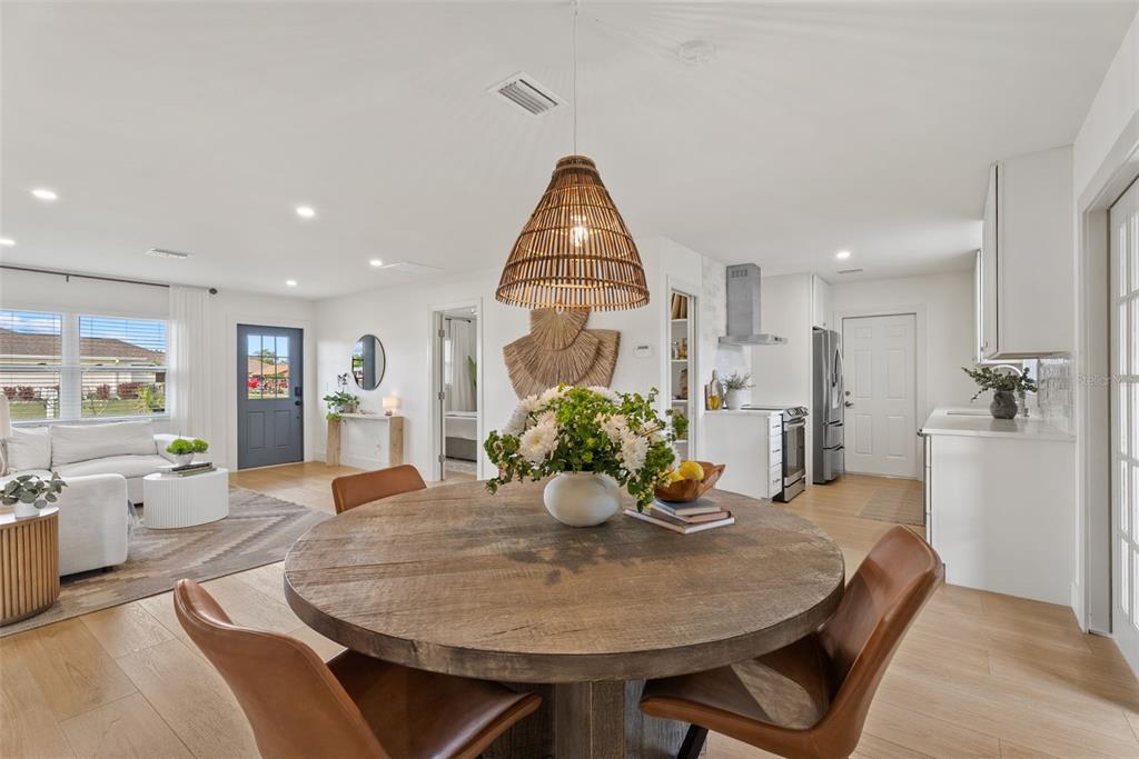 3870 Sterling Road Venice, FL 34293 - Photo 19 of 44 Gallery Image 19