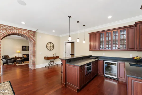 $6,000,000 | 440 Drummond Drive, Raleigh, NC 27609