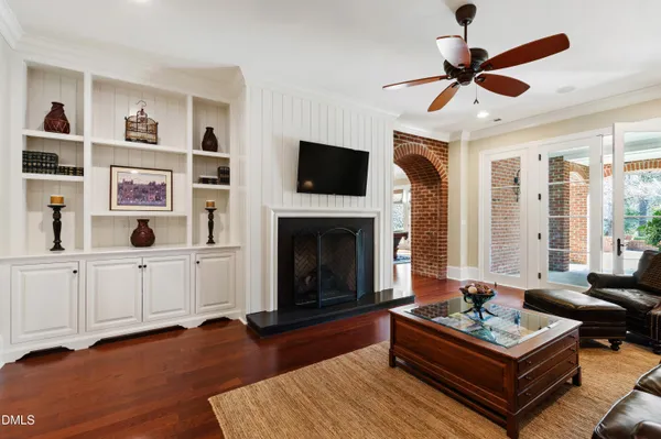 $6,000,000 | 440 Drummond Drive, Raleigh, NC 27609