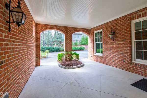 $6,000,000 | 440 Drummond Drive, Raleigh, NC 27609