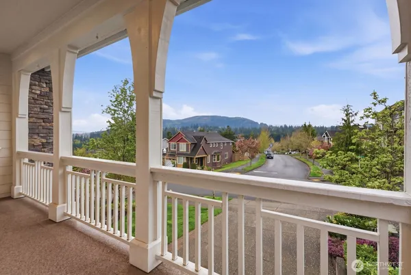 $1,595,000 | 7424 Pinnacle Place Southeast, Snoqualmie, WA 98065