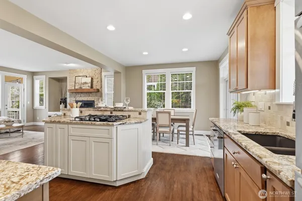 $1,595,000 | 7424 Pinnacle Place Southeast, Snoqualmie, WA 98065