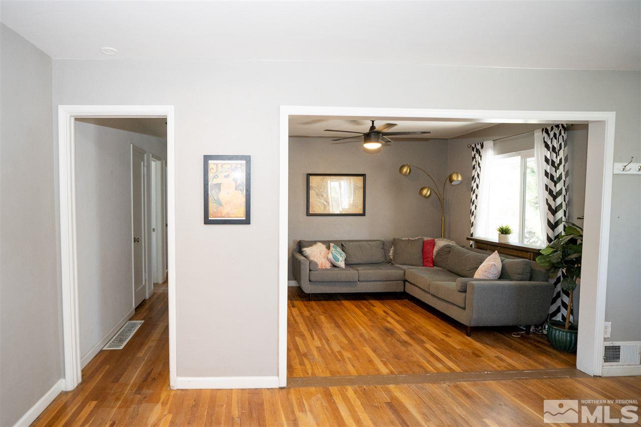 270 West Plumb Lane Reno, NV 89509 - Photo 7 of 32 Photo 7