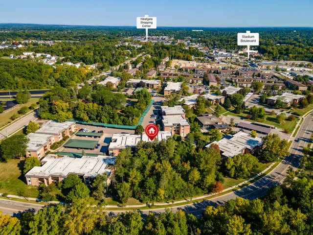 $199,900 | 2126 Pauline Boulevard, Unit 104, Ann Arbor, MI 48103