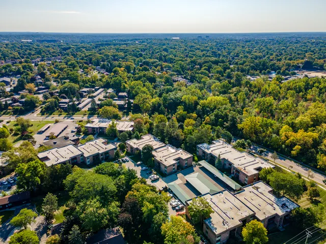 $199,900 | 2126 Pauline Boulevard, Unit 104, Ann Arbor, MI 48103