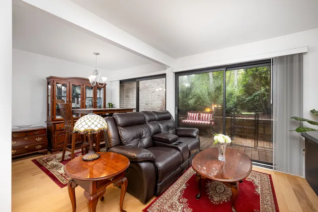 $199,900 | 2126 Pauline Boulevard, Unit 104, Ann Arbor, MI 48103