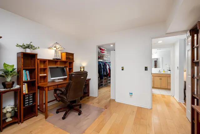 $199,900 | 2126 Pauline Boulevard, Unit 104, Ann Arbor, MI 48103