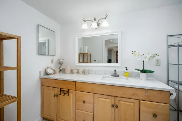 $199,900 | 2126 Pauline Boulevard, Unit 104, Ann Arbor, MI 48103