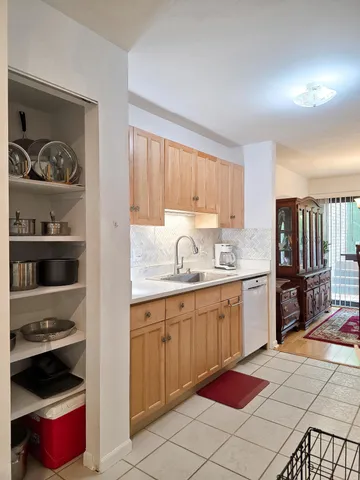 $199,900 | 2126 Pauline Boulevard, Unit 104, Ann Arbor, MI 48103