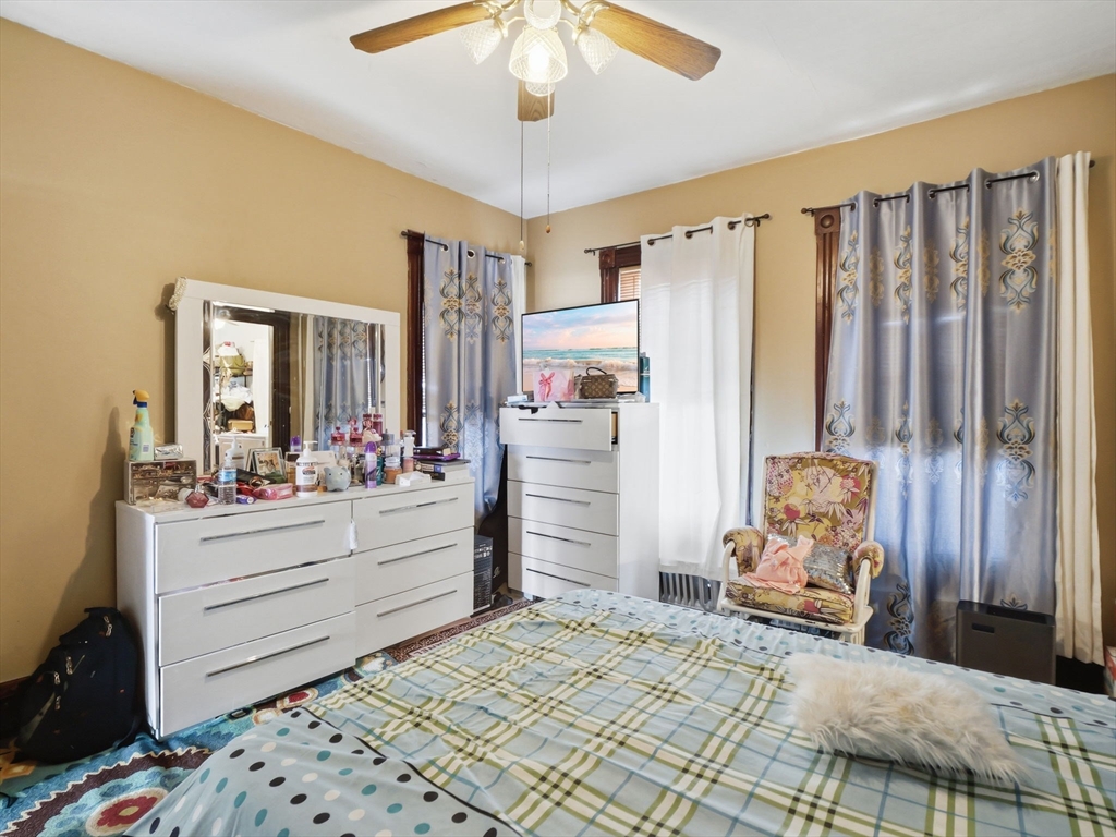 149 Cross Street Gardner, MA 01440 - Photo 14 of 42