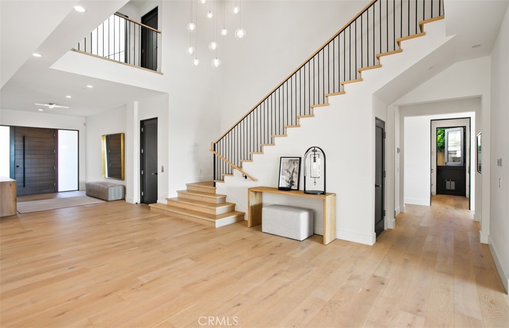 75 Ritz Cove Drive Dana Point, CA 92629 - Photo 19 of 49 a view of a livingroom with kitchen and furniture