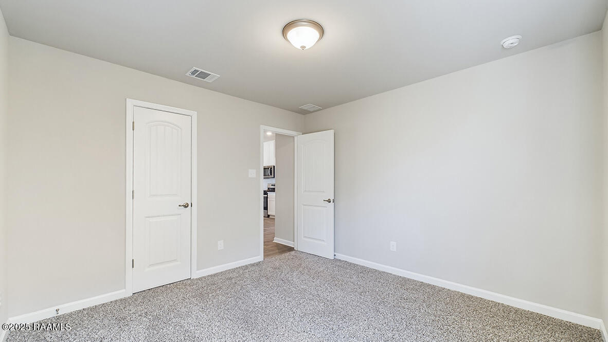 117 Lake Ridge Drive Broussard, LA 70518 - Photo 17 of 24 117 Lake Ridge Drive, Broussard, LA