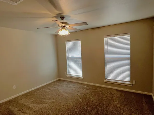 $2,300 | 9807 Viola Avenue, Lubbock, TX 79424
