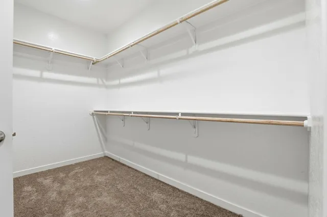 $515,000 | 354 Manchester Drive, Los Banos, CA 93635