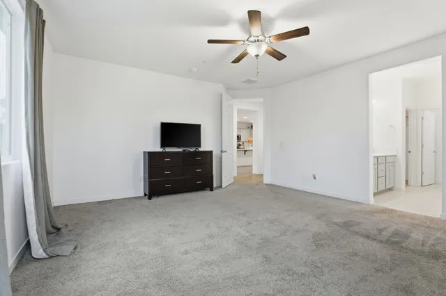 $515,000 | 354 Manchester Drive, Los Banos, CA 93635