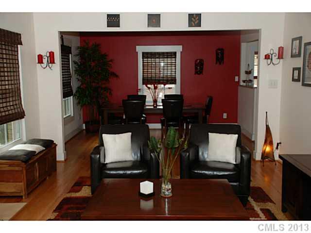 5435 Robinhood Road Charlotte, NC 28211 - Photo 3 of 16 Gallery Image 3