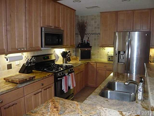 5435 Robinhood Road Charlotte, NC 28211 - Photo 6 of 16 Gallery Image 6