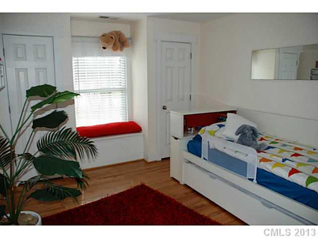 5435 Robinhood Road Charlotte, NC 28211 - Photo 10 of 16 Gallery Image 10