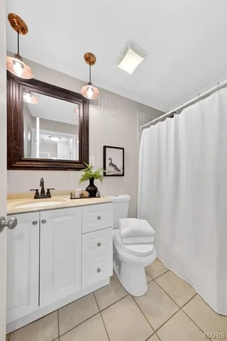 $349,900 | 10 Barbre Court, Webster Groves, MO 63119