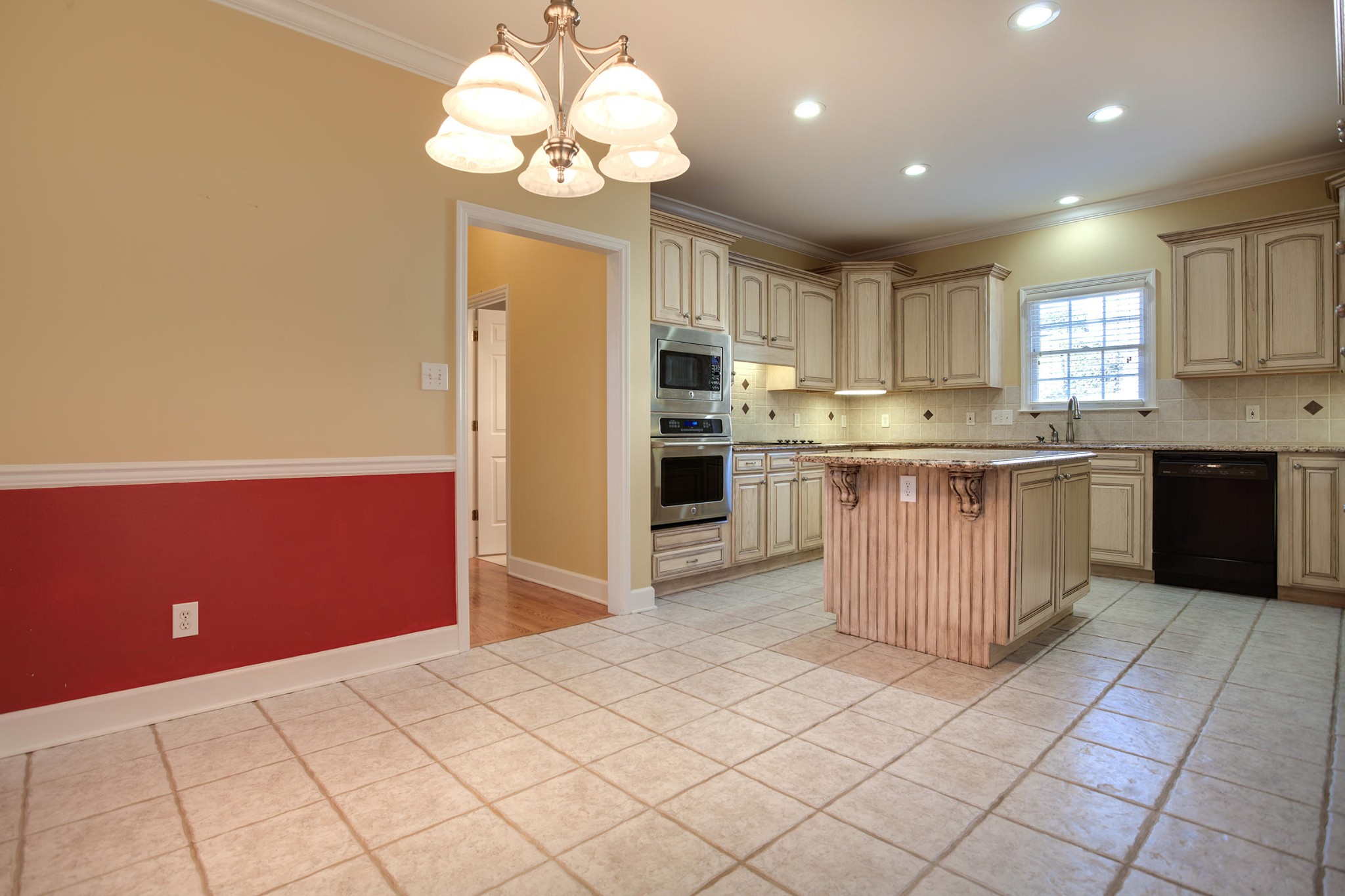 12548 Comblain Road, Unit 4 Knoxville, TN 37934 - Photo 10 of 37 Gallery Image 10