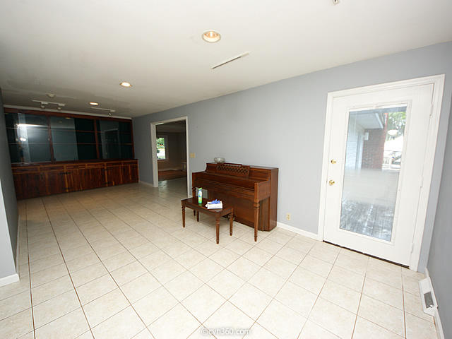 1306 State Rd S-8-397 Moncks Corner, SC 29461 - Photo 5 of 33 04