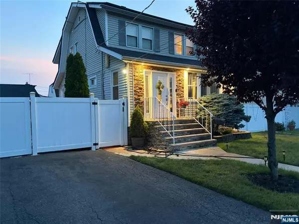 $865,000 | 371 Simons Avenue, Hackensack, NJ 07601