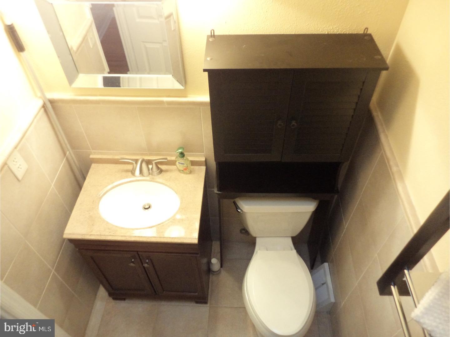 11819 Millbrook Road Philadelphia, PA 19154 - Photo 17 of 25 Bathroom