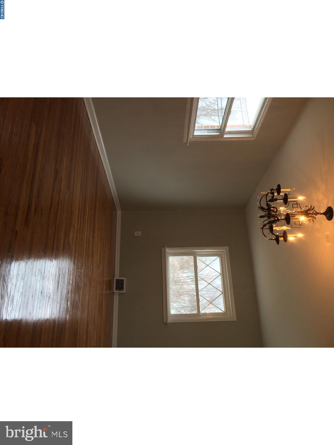 11819 Millbrook Road Philadelphia, PA 19154 - Photo 6 of 25 Dining Room