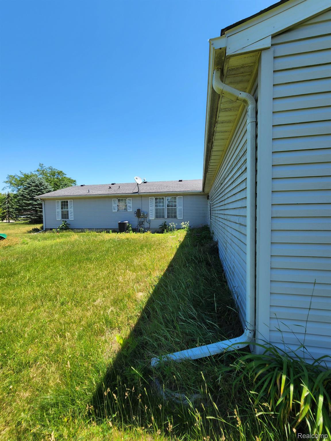 9205 Exeter Road Carleton, MI 48117 - Photo 26 of 27 Gallery Image 26