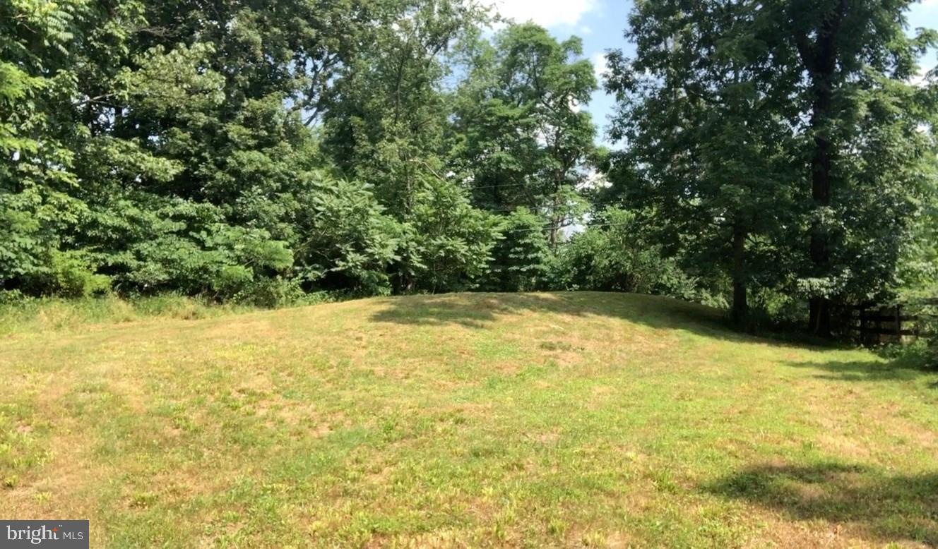 341 Carr Hill Road Gettysburg, PA 17325 - Photo 7 of 13
