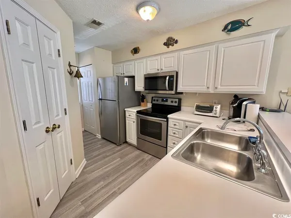 $1,600 | 617 Waterway Village Boulevard, Unit 6D, Myrtle Beach, SC 29579
