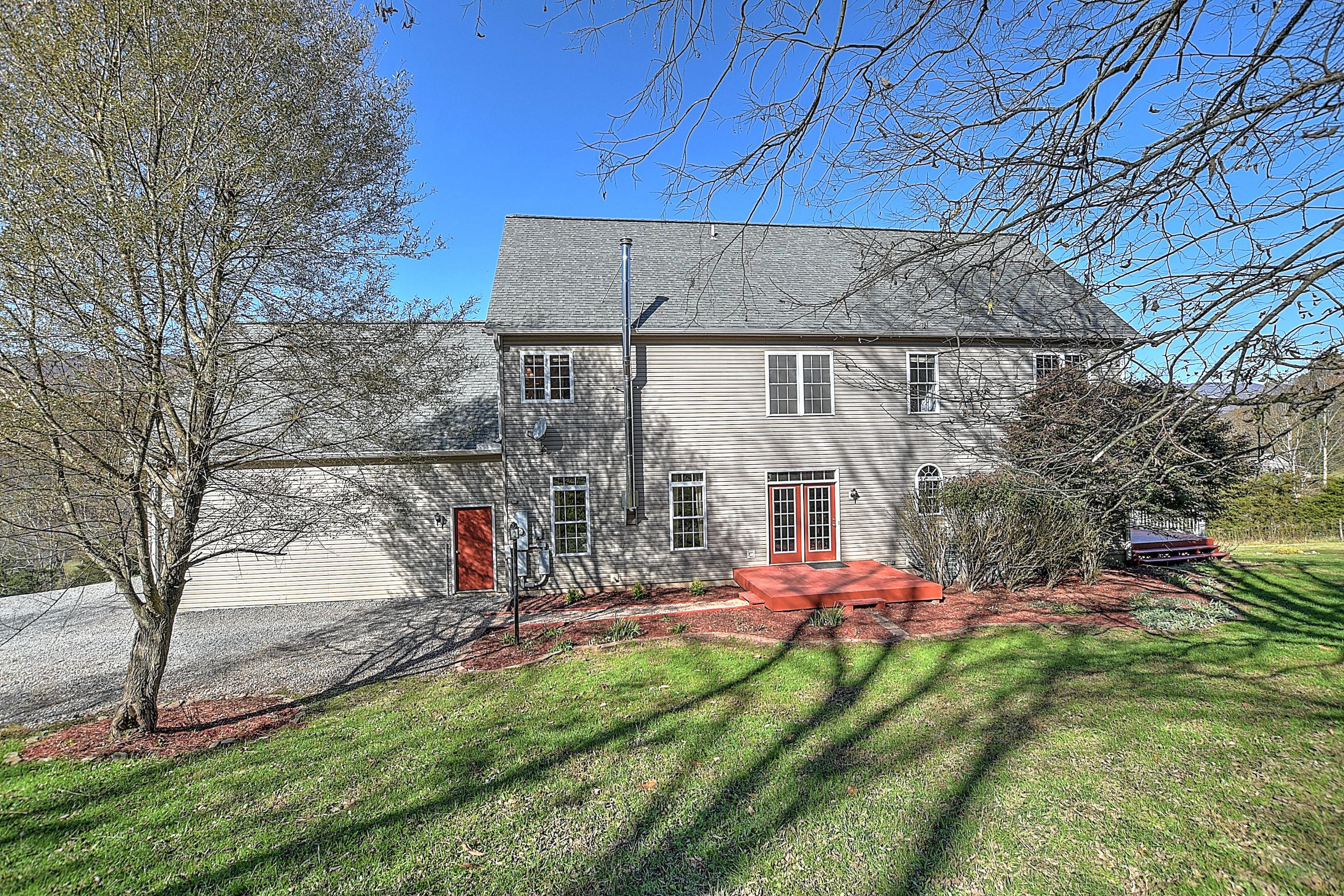 17633 Federal Road Mendota, VA 24270 - Photo 45 of 52 17633 Federal Rd-57