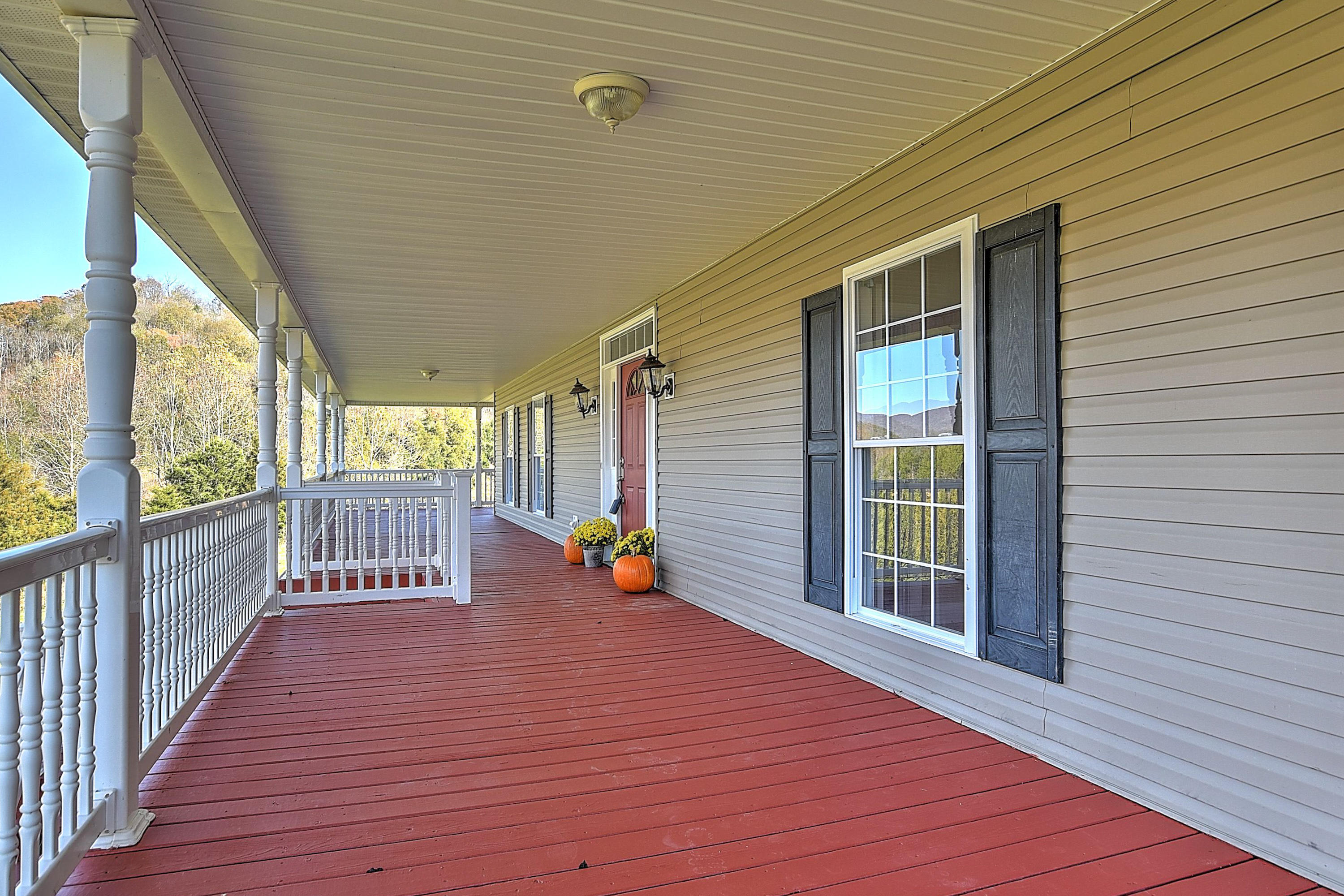 17633 Federal Road Mendota, VA 24270 - Photo 6 of 52 17633 Federal Rd-2