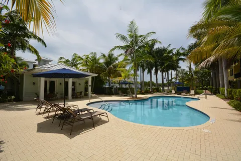 $875,000 | 229 North Latitude Circle, Delray Beach, FL 33483